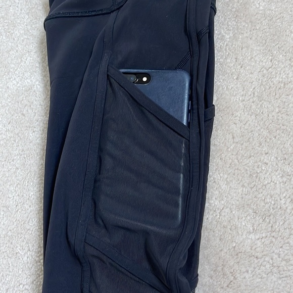 Lululemon Legging - Picture 5 of 5